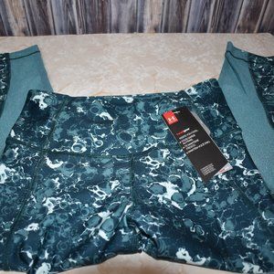 Under Armour HeatGear Compression Capri Pants New